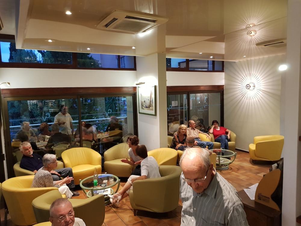卡斯特尔维西诺酒店 阿雅克肖 外观 照片