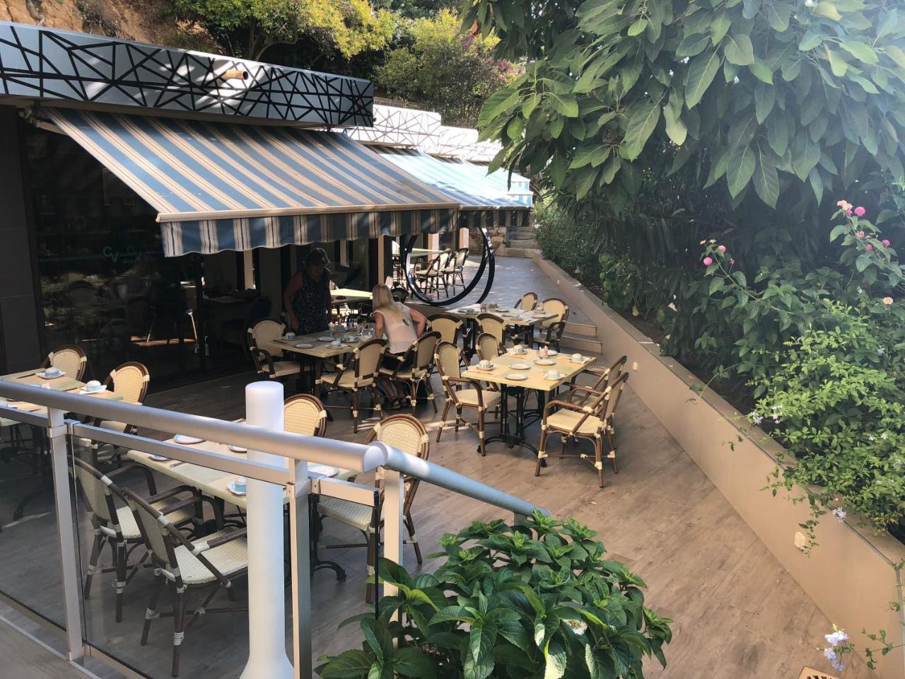 卡斯特尔维西诺酒店 阿雅克肖 外观 照片